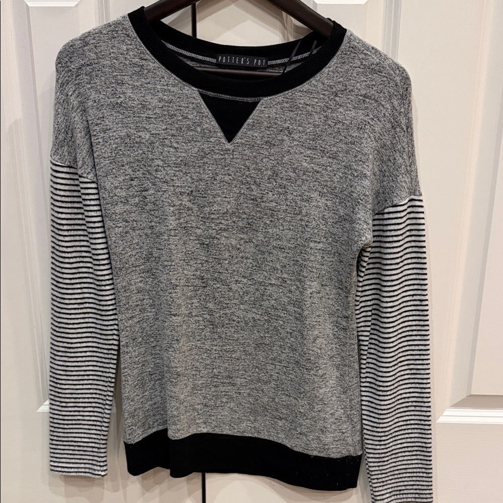 Potter’s Pot stylish Gray and Black Striped Women's Sweater